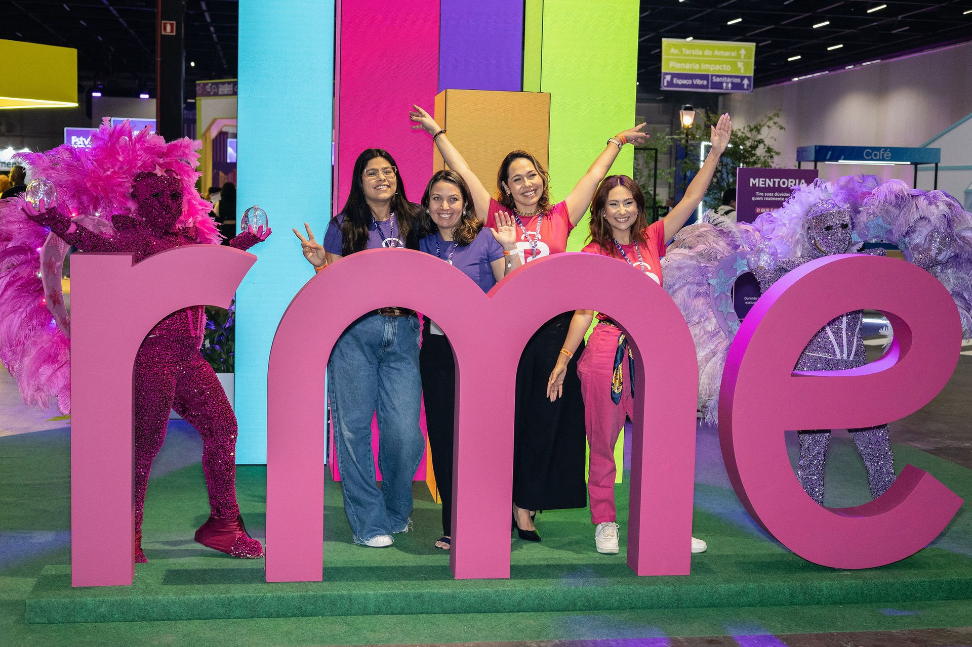 Momentos e Celebração no Mundo RME